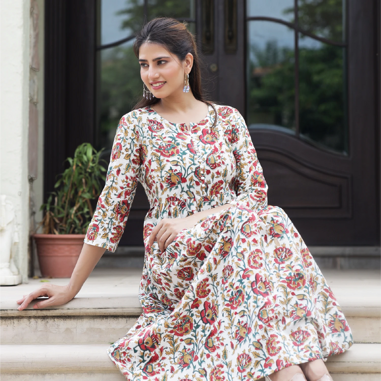 Kurtis and Ready to Wear - Srishti Textile