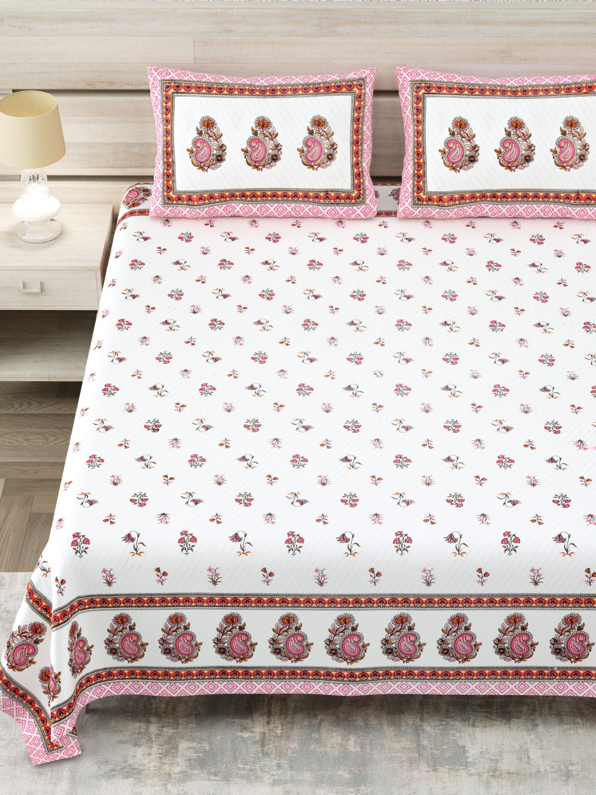 Avantika Pink Buti Cotton King Bedsheet With Paisley Border And 2 Pillow Covers Bedsheet 15pH8aiCT7rix9gVJsEkTjmmxIXYVfJ1I_w2000
