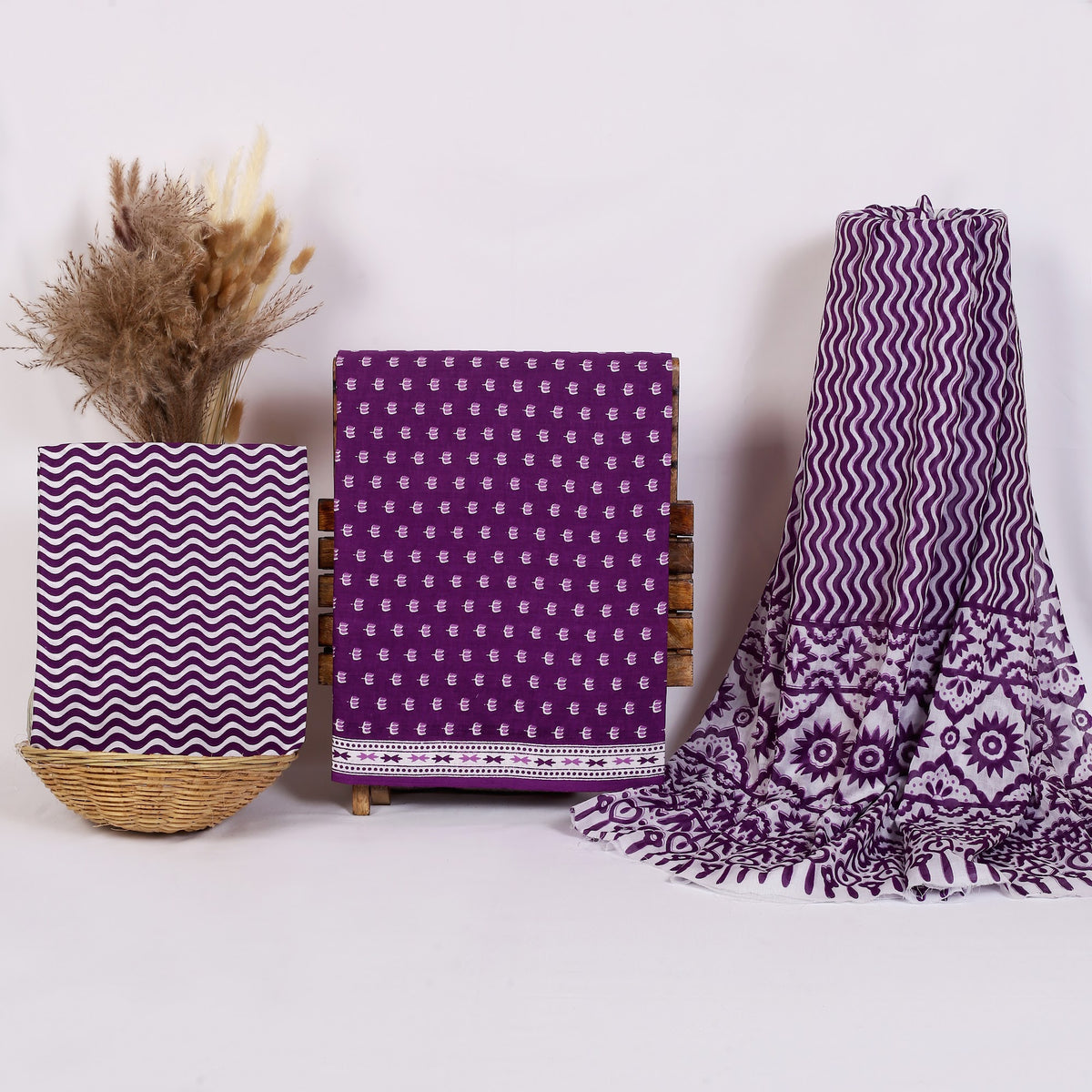 Hand Block Print Cotton Suit Material with Mulmul Dupatta | Baingani Lehar – Plum Wave | Purple & White | Wholesale Suit Material 1T-xIlY4TwcwkyIxbvA04_0tU787yFSqH_w2000