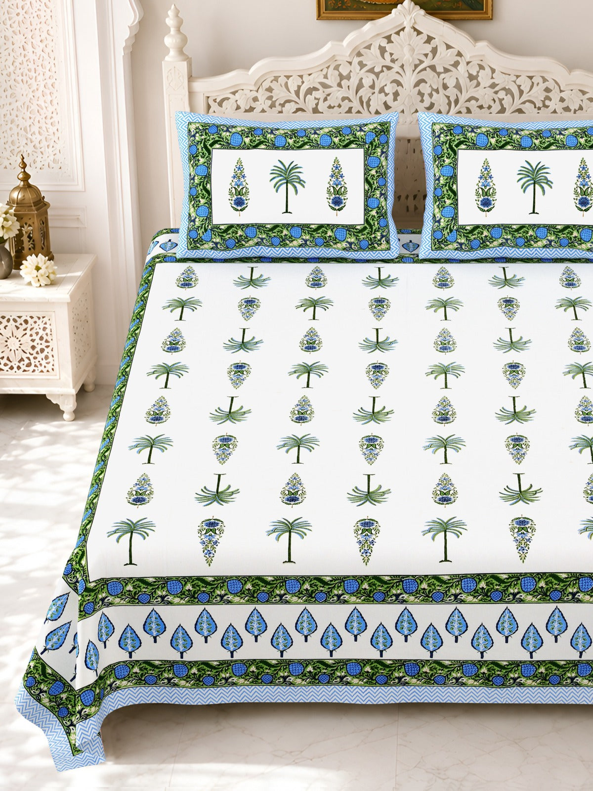 Premium Royal Block Blue Palm Tree Cotton Double Bedsheet 90x108 with 2 Pillow Covers Bedsheet 1XUz-mFwHHUKEZLEbkIWH8eaxYctL2sUc_w2000
