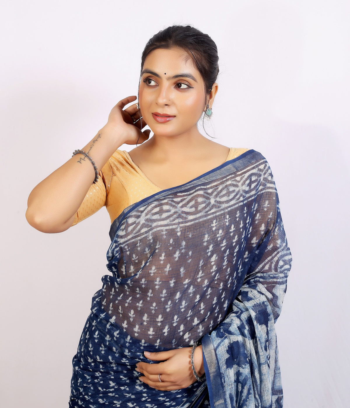 Navy Indigo Buti Dabu Kota Doria dabu hand block print saree with blouse – navy indigo – wholesale Jaipur – view 6
