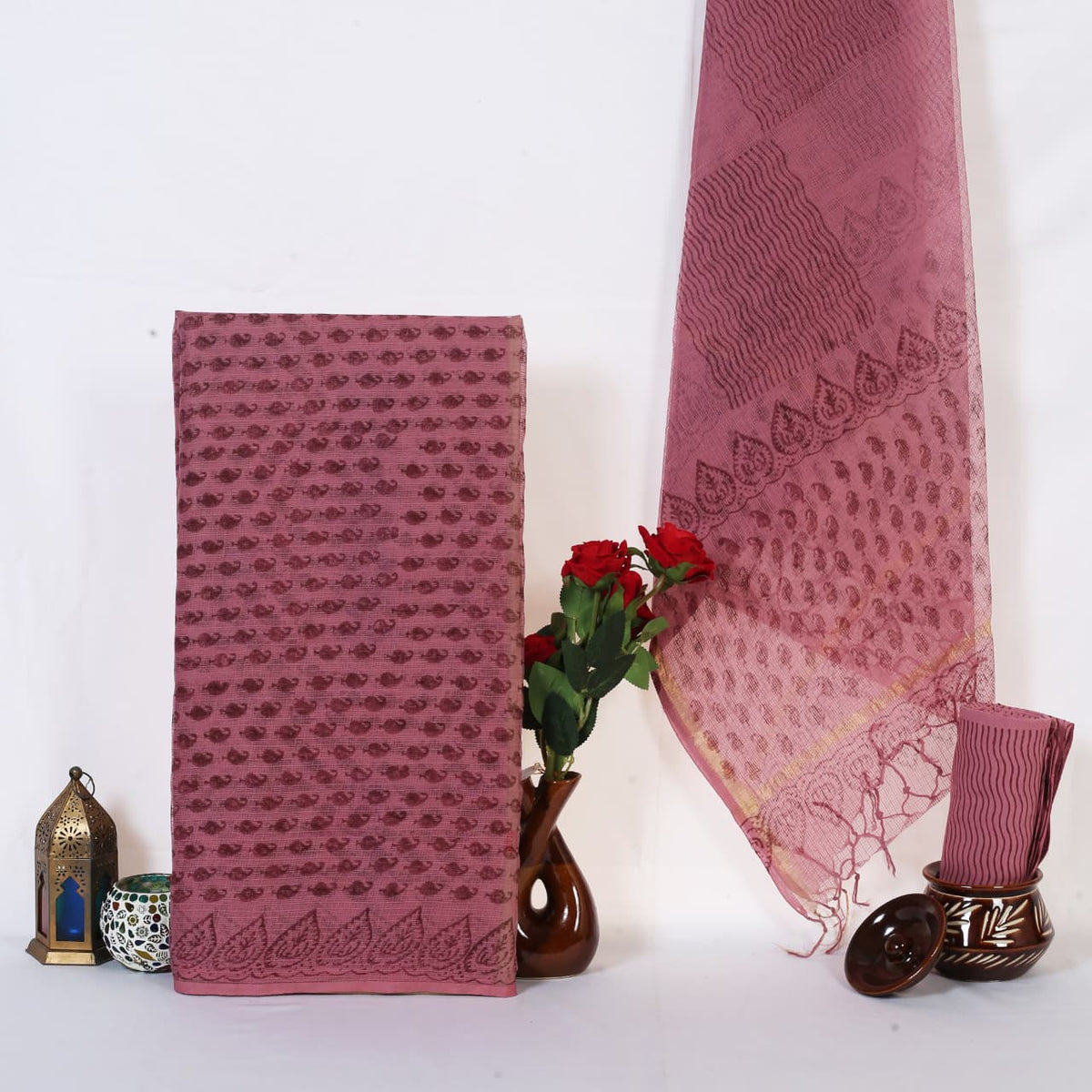 Onion Pink Buti Pure Kota Doria Salwar Suit – Unstitched 3 Piece (Top & Dupatta Kota) Suit Material 1aOB_NyDpCi_a4rv2pGo5jKZk9gMg9yvT_w2000