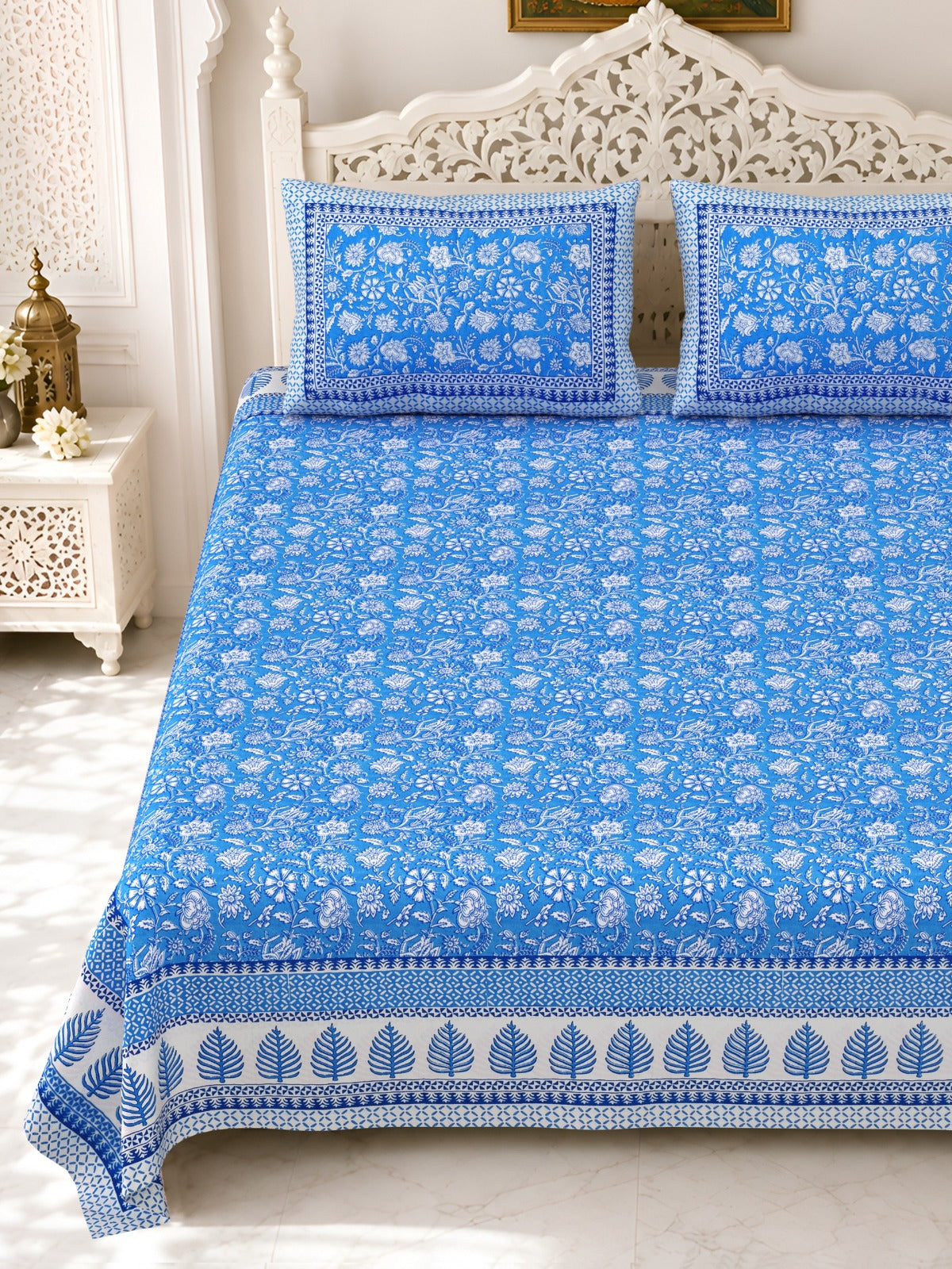 Premium Royal Block Blue Leaf Border Cotton Double Bedsheet 90x108 with 2 Pillow Covers Bedsheet 1dpxJ3W1laAUS6N49YKSJhsEOAAagUGiK_w2000