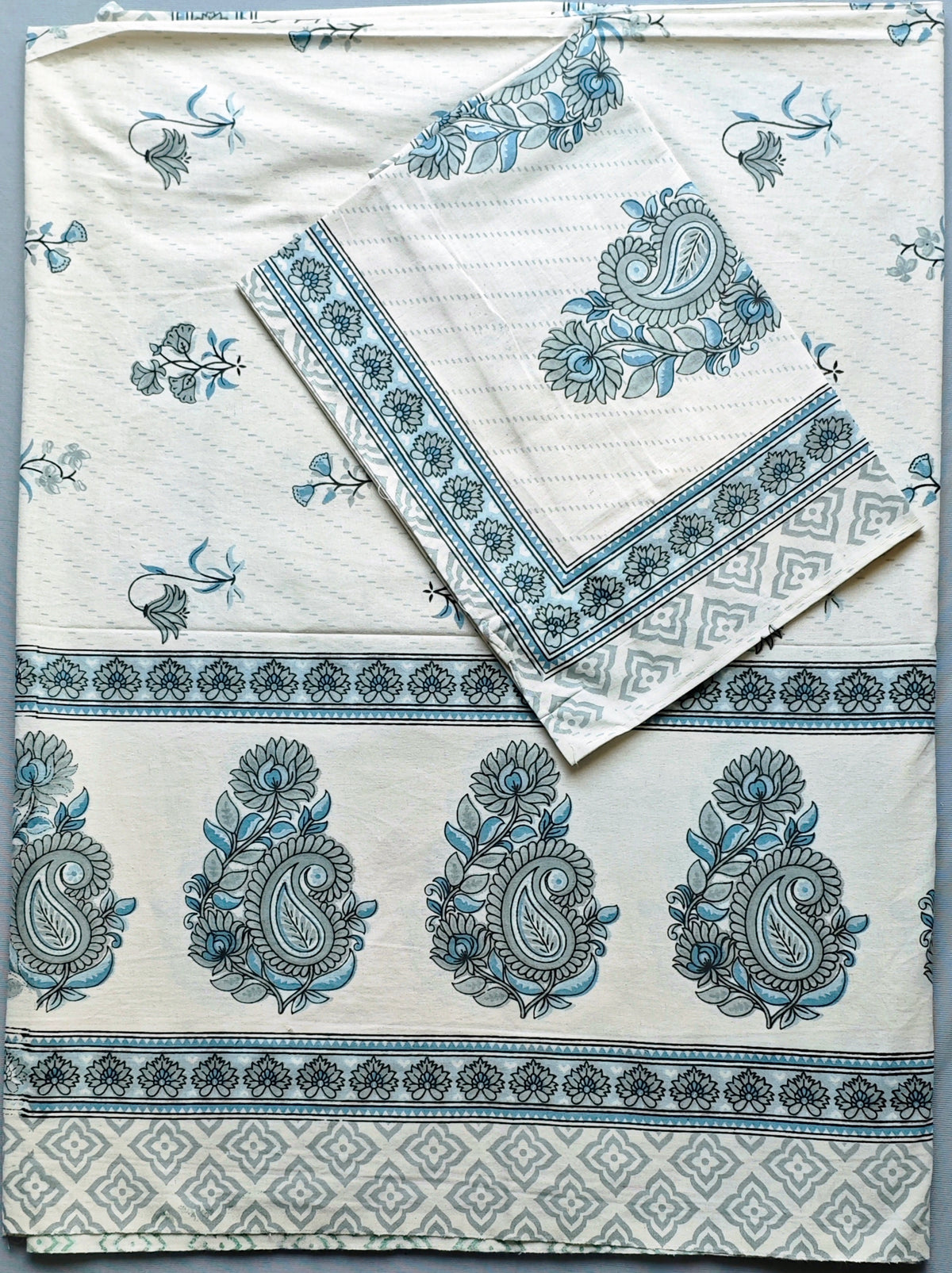 Saanjh Slate Blue Mughal Paisley Border Cotton Single Bedsheet 60x90 with 1 Pillow Cover Bedsheet 1n0hqdOG_4BHrtHa0MLbEAi247P8ZBI-j_w2000