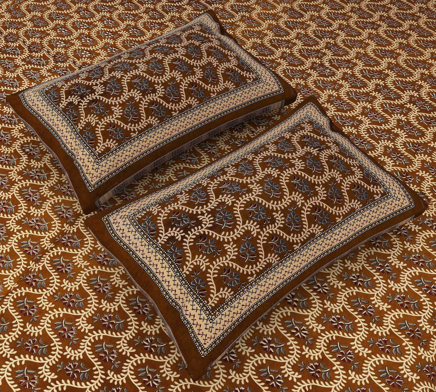 Bagru Blossoms: King Size Bedsheet in Reddish Orange with Floral Bagru Print Bedsheet Jaipuri_Handblock_Printed_King_Size_Bedsheet_114