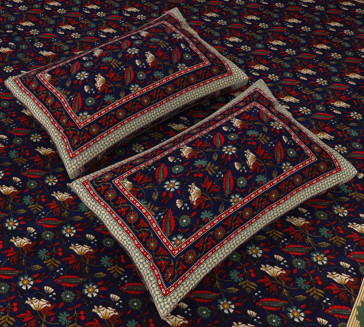 Srishti Textile Kalamkari King Size Bedsheet Set Bedsheet kalamkari-king-size-bedsheet-pillowcases-close-up