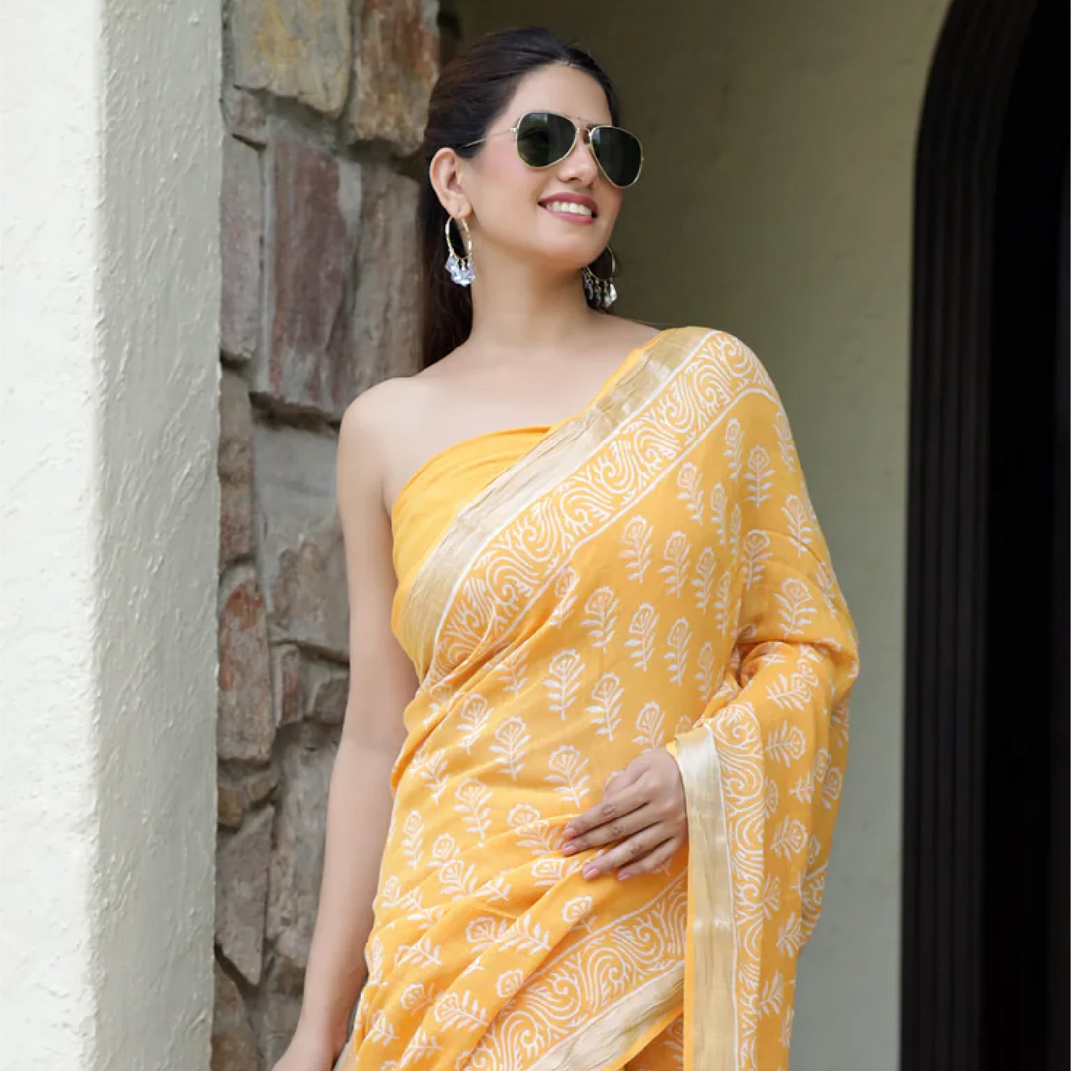 Linen Saree - Nazaakat  Collection