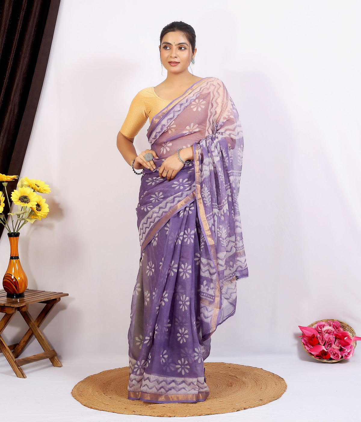 Lavender Floral Buta Kota Doria bagru hand block print saree with blouse – lavender – wholesale Jaipur – view 5