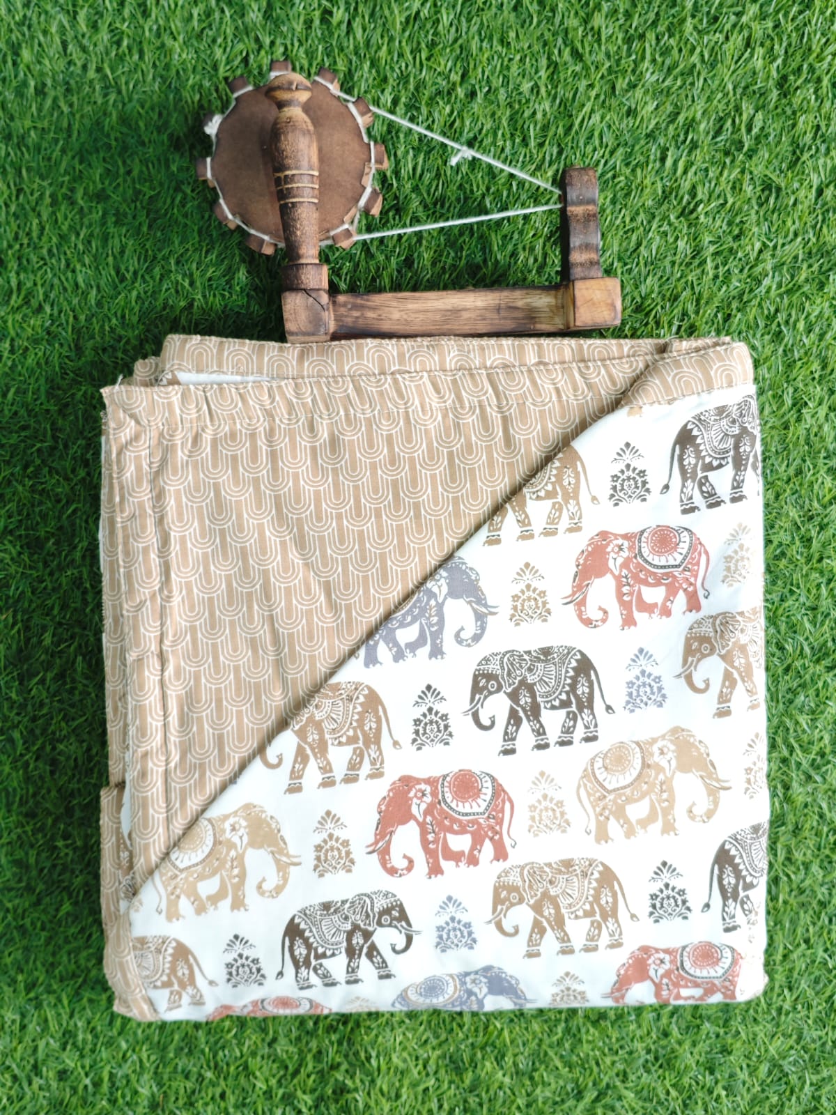 Beige Elephant Parade Reversible Double Bed Dohar 90x100 – Styler Collection Dohar 1-LK4CMkR2kW6QWsdbHUorYEkcFEpXngh_w2000