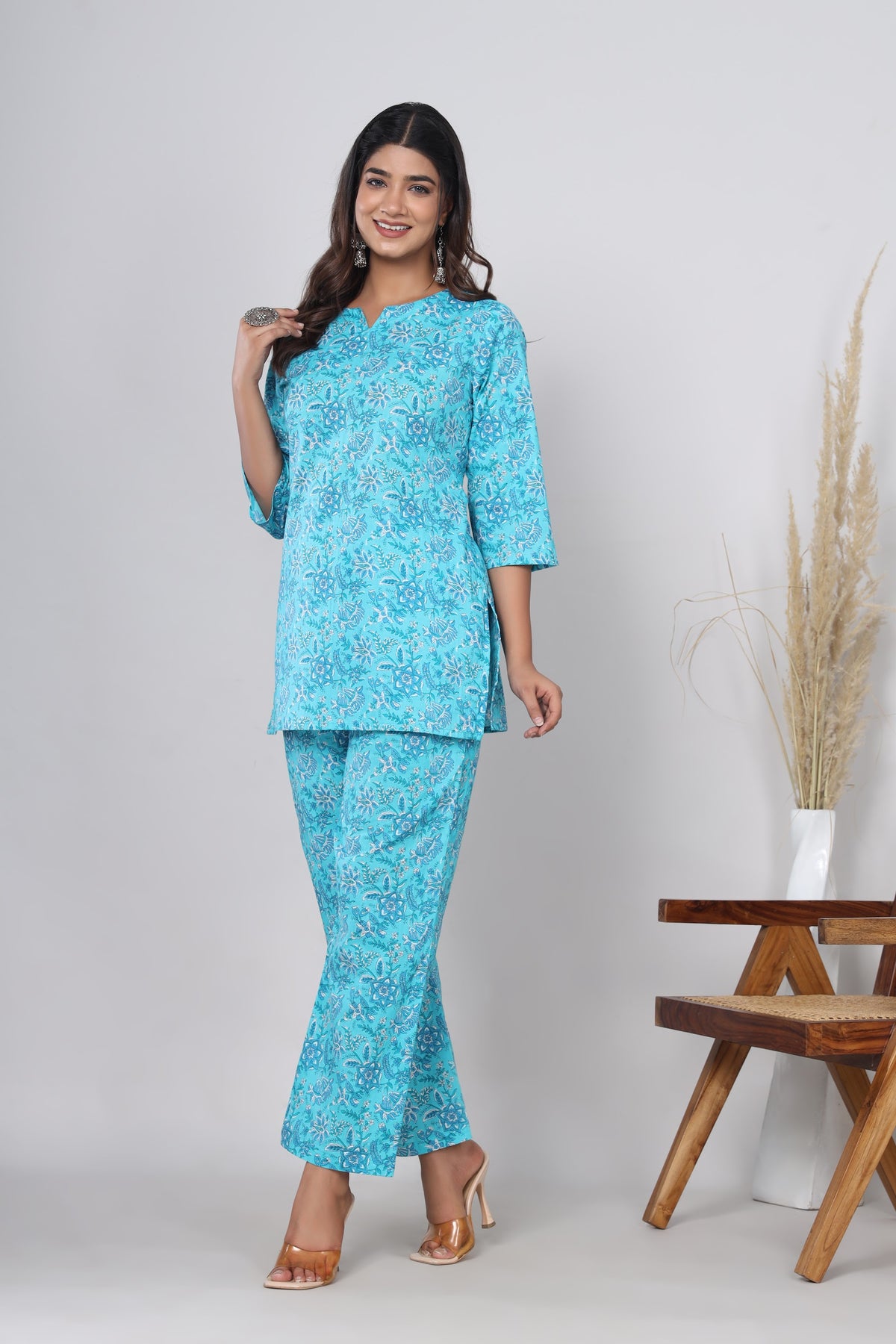 Turquoise Floral printed co-ord set – make to order wholesale – view 3
