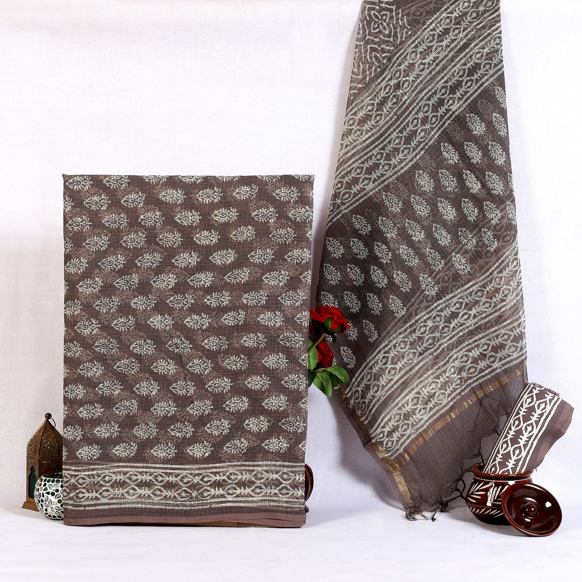 Taupe Grey Buta Hand Block Print Pure Kota Doria Suit | Dhuan Buta | Unstitched 3 Piece (Top & Dupatta Kota) | Wholesale Suit Material 11UpGaZALy5rouSix92iTKqzeWqgs-kR-_w2000