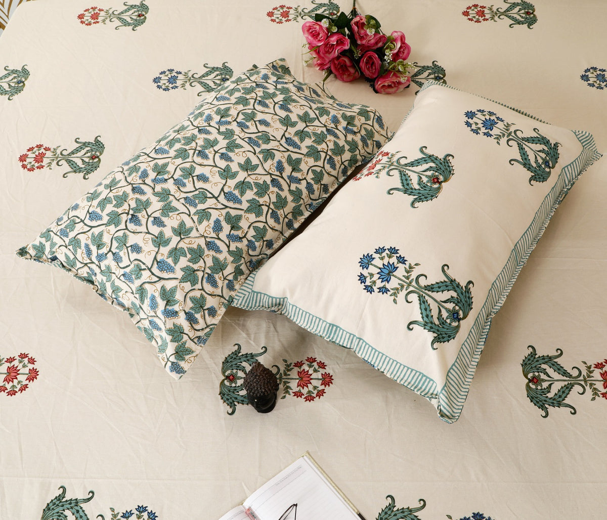 Prakriti Yuvraj Teal Mughal Floral Pure Cotton King Size Bedsheet 108x108 with 2 Pillow Covers Bedsheet 12kYm9fjAeptgF2WhWOySGhRVFHwkyhmG_w2000