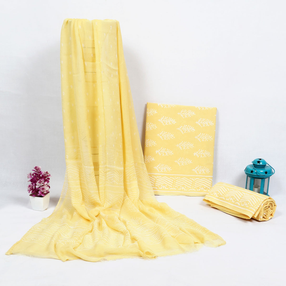 Gulnaar Lemon Buta Hand Block Print Cotton Suit with Chiffon Dupatta – Unstitched 3 Piece Suit Material 14LODY3BxoZw0AKoo-1Bgkacbz0oJYStH_w2000