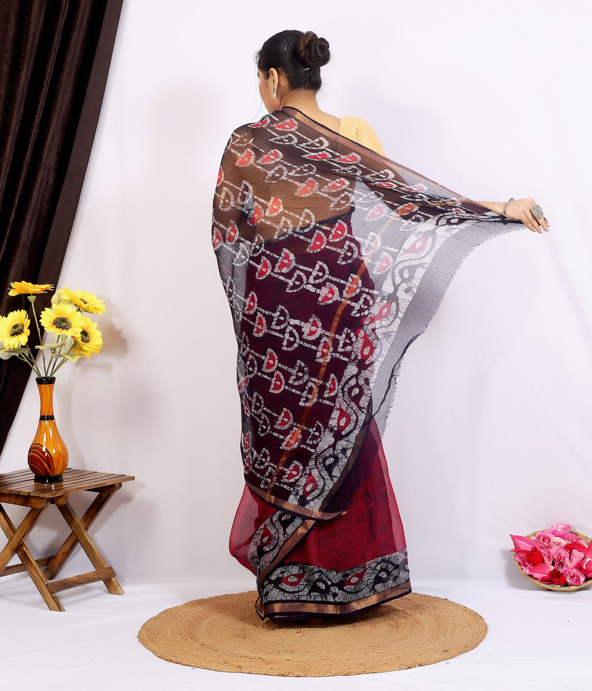 Maroon Black Pallu Kota Doria bagru hand block print saree with blouse – maroon and black – wholesale Jaipur – view 4