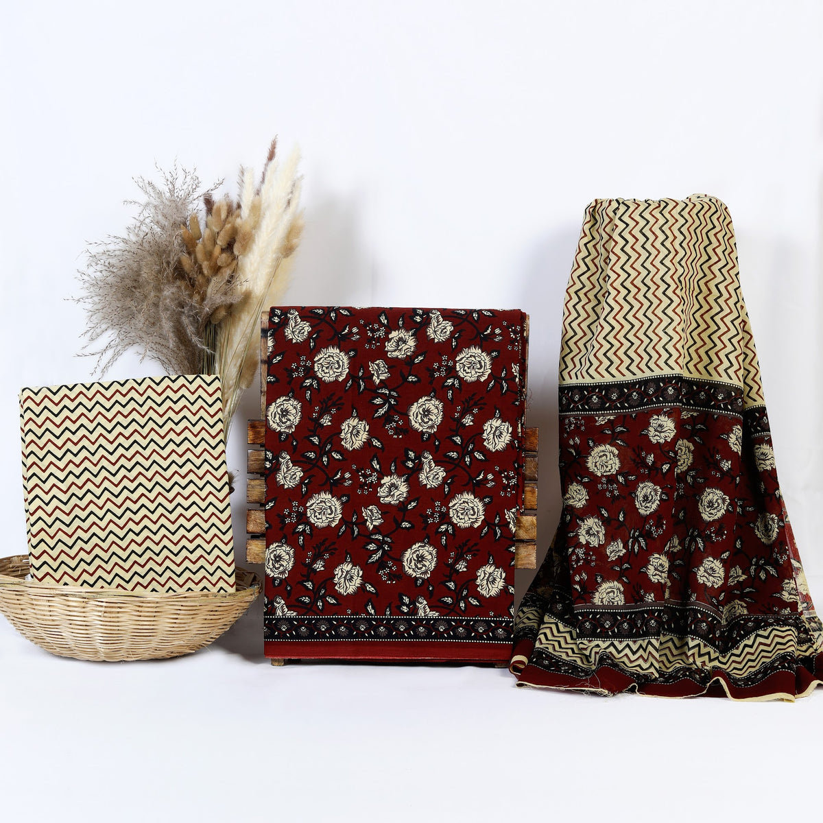 Hand Block Print Cotton Suit Material with Mulmul Dupatta | Kattha Gulzar – Maroon Floral Buta | Maroon & Beige | Wholesale Suit Material 15gLNE-zFA2-faLfrHROUjPK4Fv-JoszJ_w2000