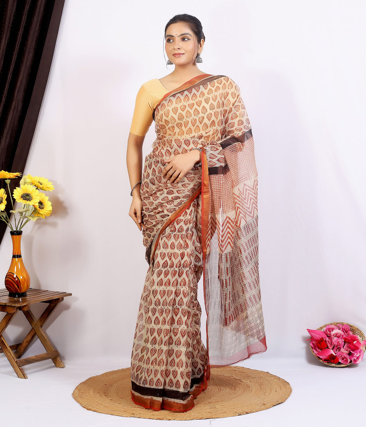 Peach Kairi Bagru Kota Doria bagru hand block print saree with blouse – peach and rust – wholesale Jaipur