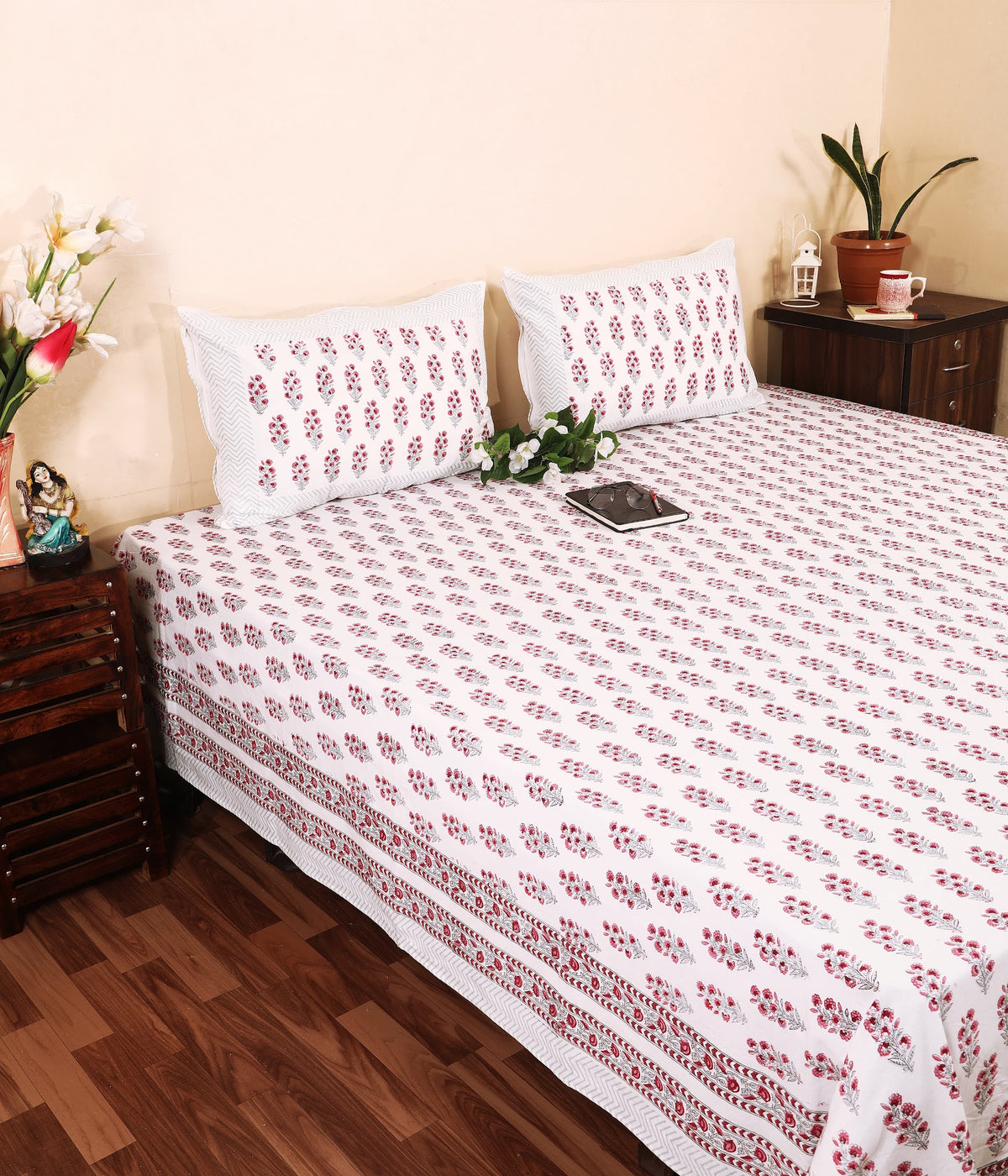 Amer Gulab hand block printed Murugan cotton double bedsheet 95x108 with 2 pillow covers – rose pink – wholesale Jaipur – view 2