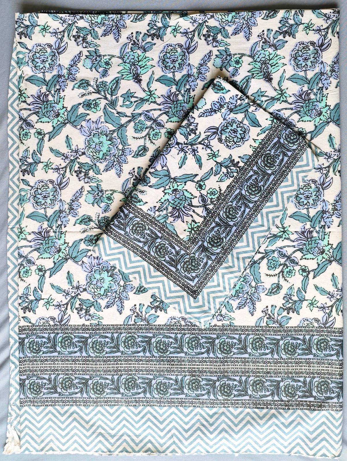 Saanjh Grey Blue Floral Jaal Cotton Single Bedsheet 60x90 with 1 Pillow Cover Bedsheet 1BerNJjuq8vNbXTsidWVcbYBl9wwR6_zD_w2000