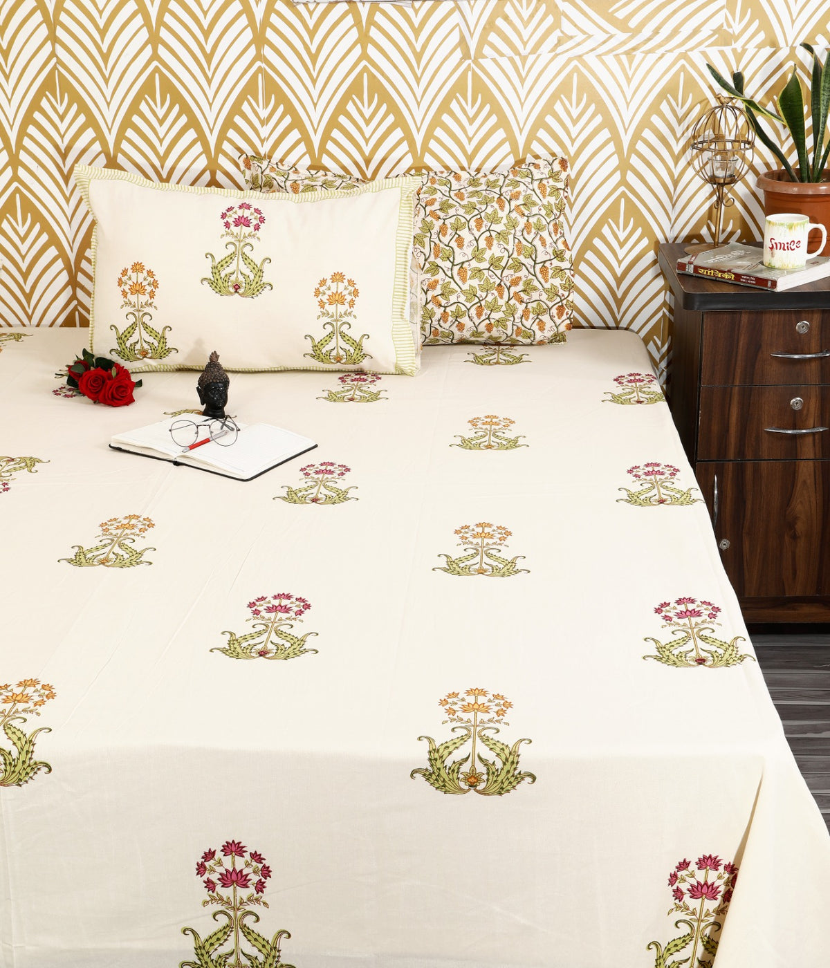 Prakriti Yuvraj Olive Mughal Buta Pure Cotton King Size Bedsheet 108x108 with 2 Pillow Covers Bedsheet 1ChuleqOJOIgC87zhwC45MHJ6U5UL40an_w2000
