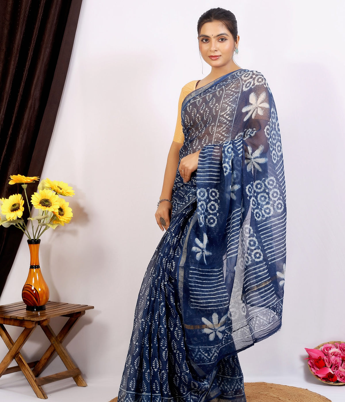 Indigo Floral Dabu Kota Doria dabu hand block print saree with blouse – indigo blue – wholesale Jaipur