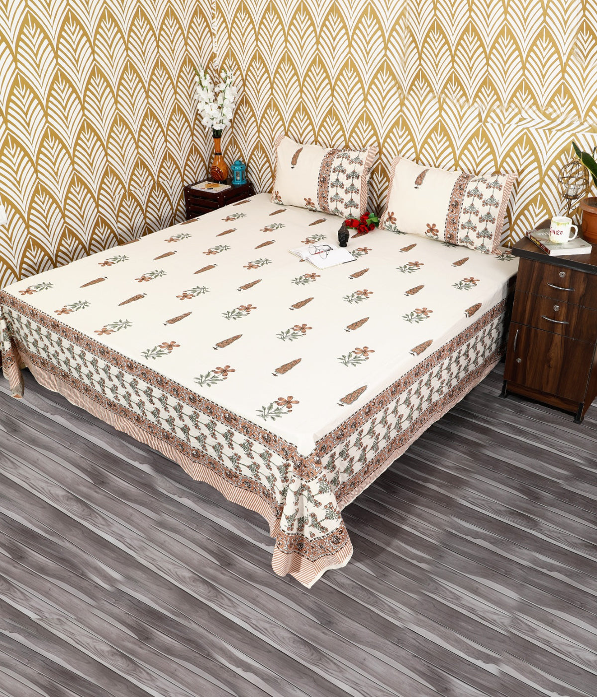 Prakriti Yuvraj Brown Floral Border Buti Pure Cotton King Size Bedsheet 108x108 with 2 Pillow Covers Bedsheet 1HnRGNCQBmSgT7j6UOjK2PS38_U2Cgdud_w2000