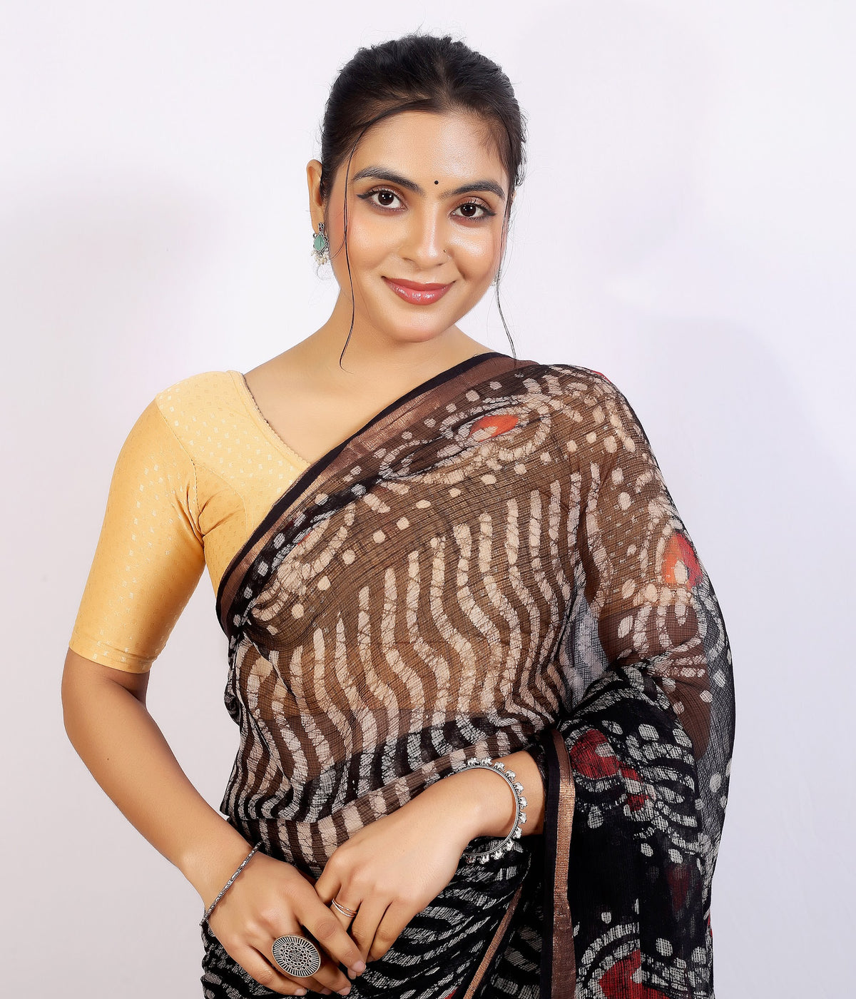 Black Brown Wave Dabu Kota Doria dabu hand block print saree with blouse – black and brown – wholesale Jaipur – view 2
