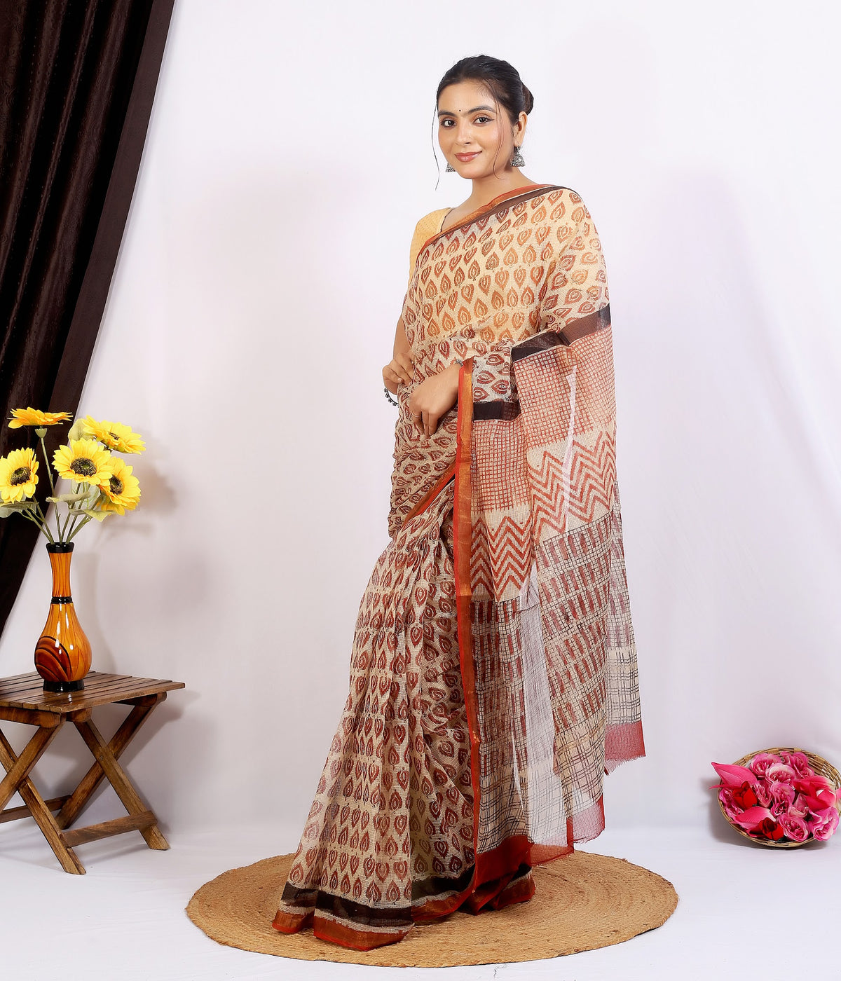 Peach Kairi Bagru Kota Doria bagru hand block print saree with blouse – peach and rust – wholesale Jaipur – view 6