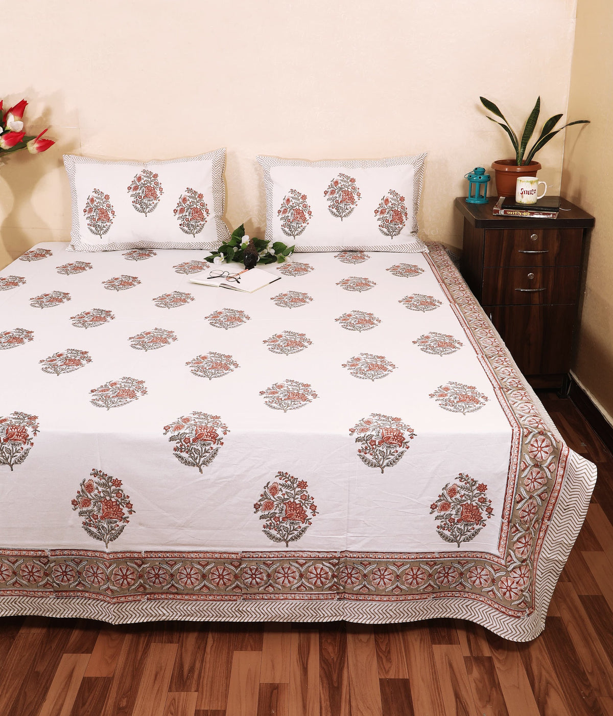 Terracotta Guldasta hand block printed Murugan cotton double bedsheet 95x108 with 2 pillow covers – terracotta and grey – wholesale Jaipur – view 2