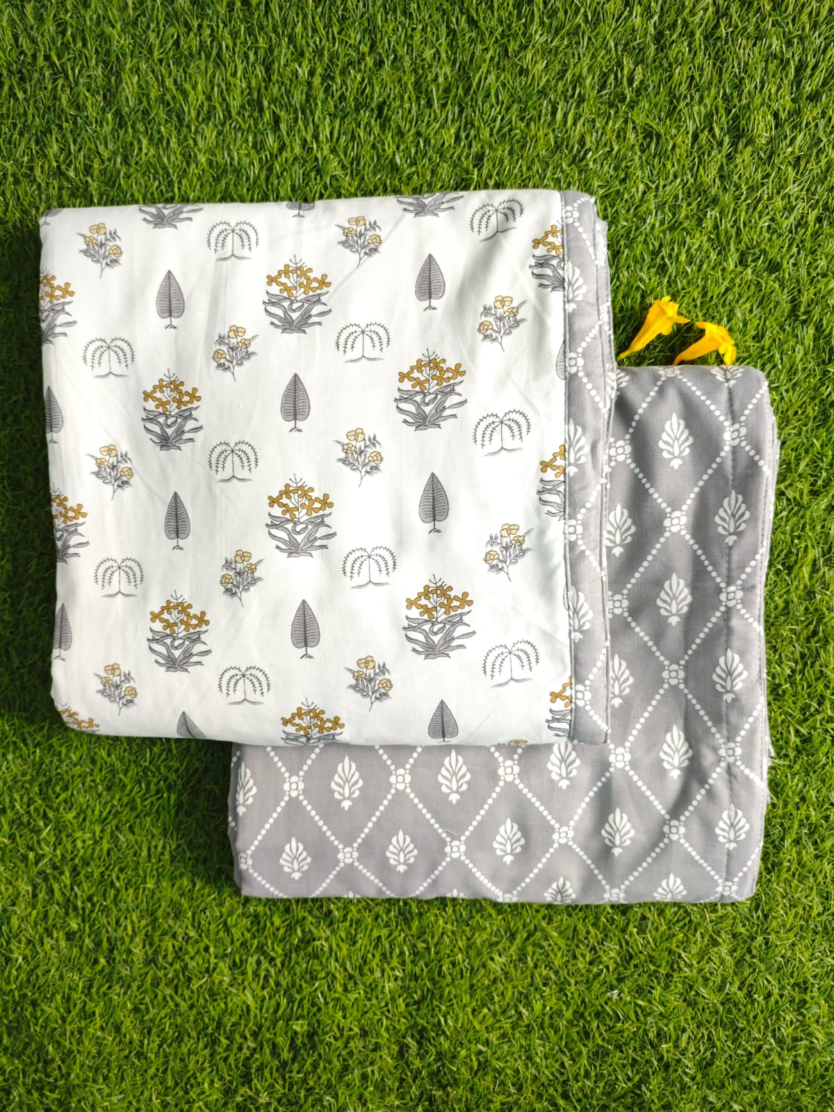 Grey Mughal Buta Reversible Single Bed Dohar Pack Of 2 58 By 87 Inch Dohar 1P1RPXYsxQ0_-FjttiXZCMpY8wQqBgOlC_w2000