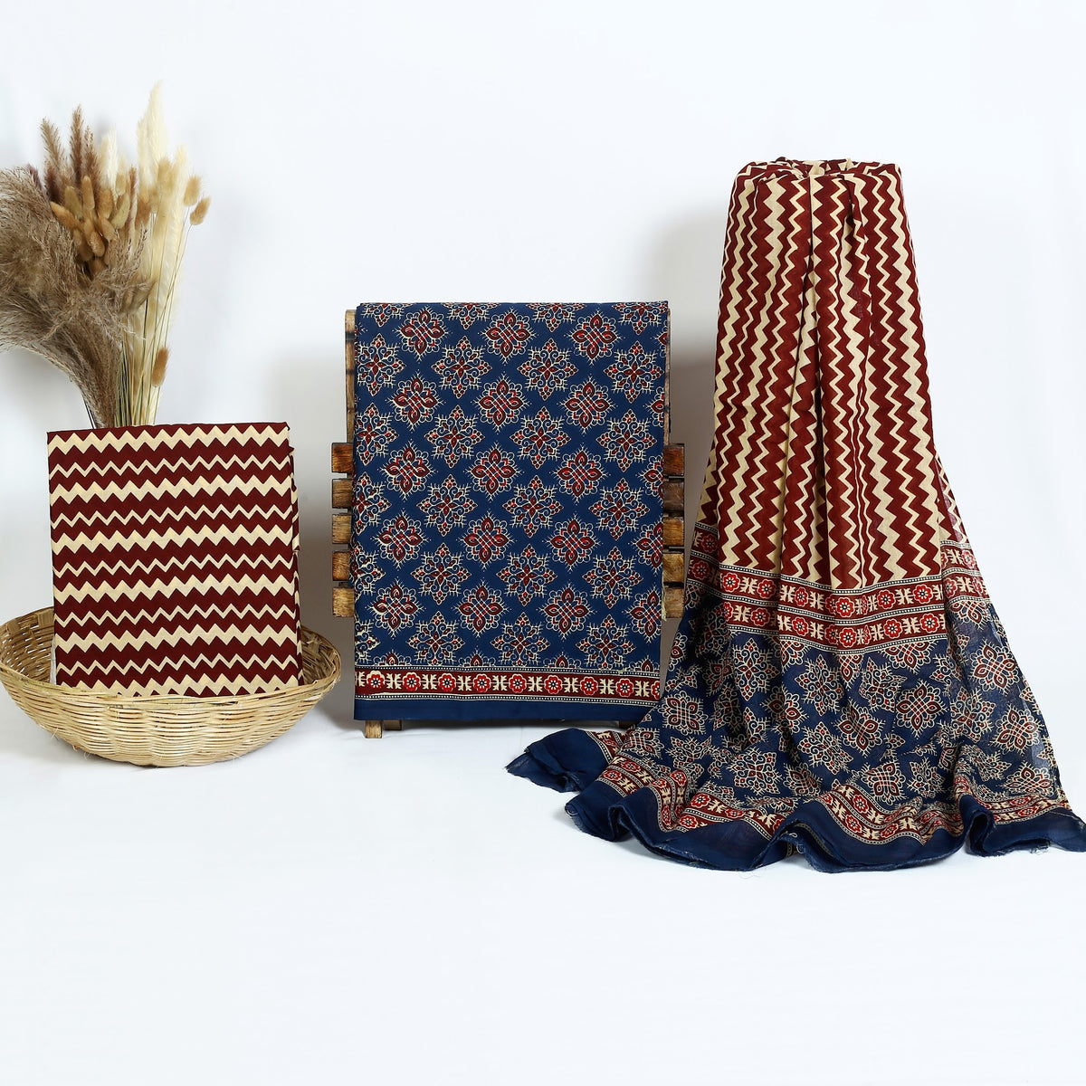 Hand Block Print Cotton Suit Material with Mulmul Dupatta | Neel Chaupad Lehar – Navy Geometric Chevron | Navy & Maroon | Wholesale Suit Material 1QTOxpvXO-TjyhI7s5ubnG30PmhsCRNIp_w2000