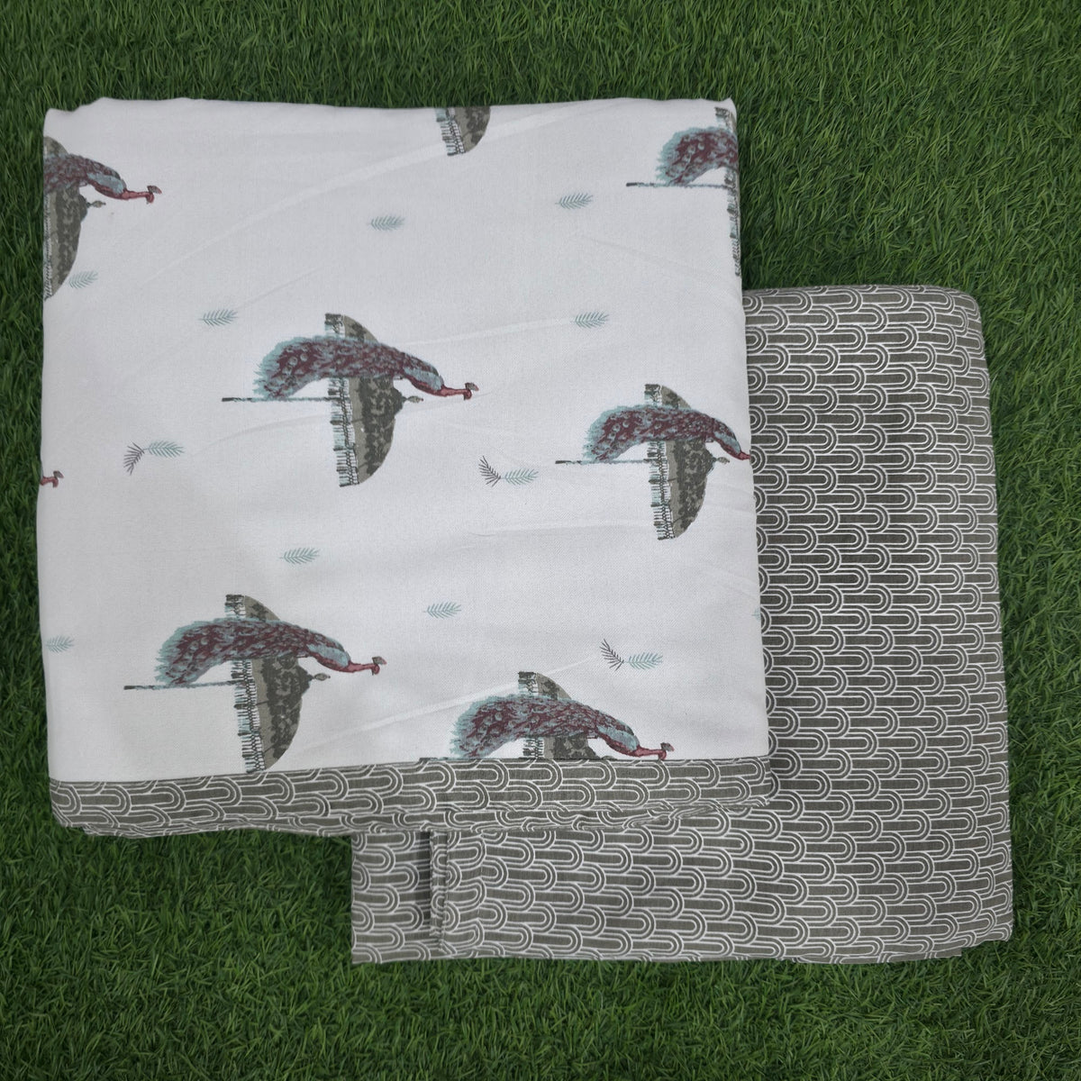 Charcoal Flying Bird Reversible Single Dohar – Pack of 2 (58x87 in) Dohar 1VJKelg9kLdWtcB-YIYoZ7Eq-E4yqjeXC_w2000
