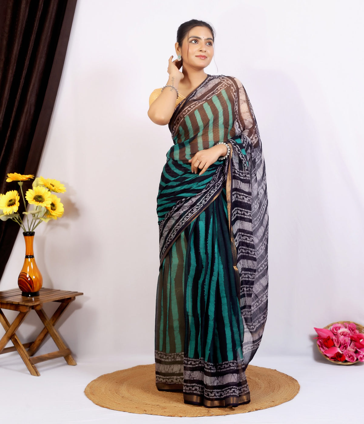 Bottle Green Black Dabu Kota Doria dabu hand block print saree with blouse – bottle green and black – wholesale Jaipur – view 5