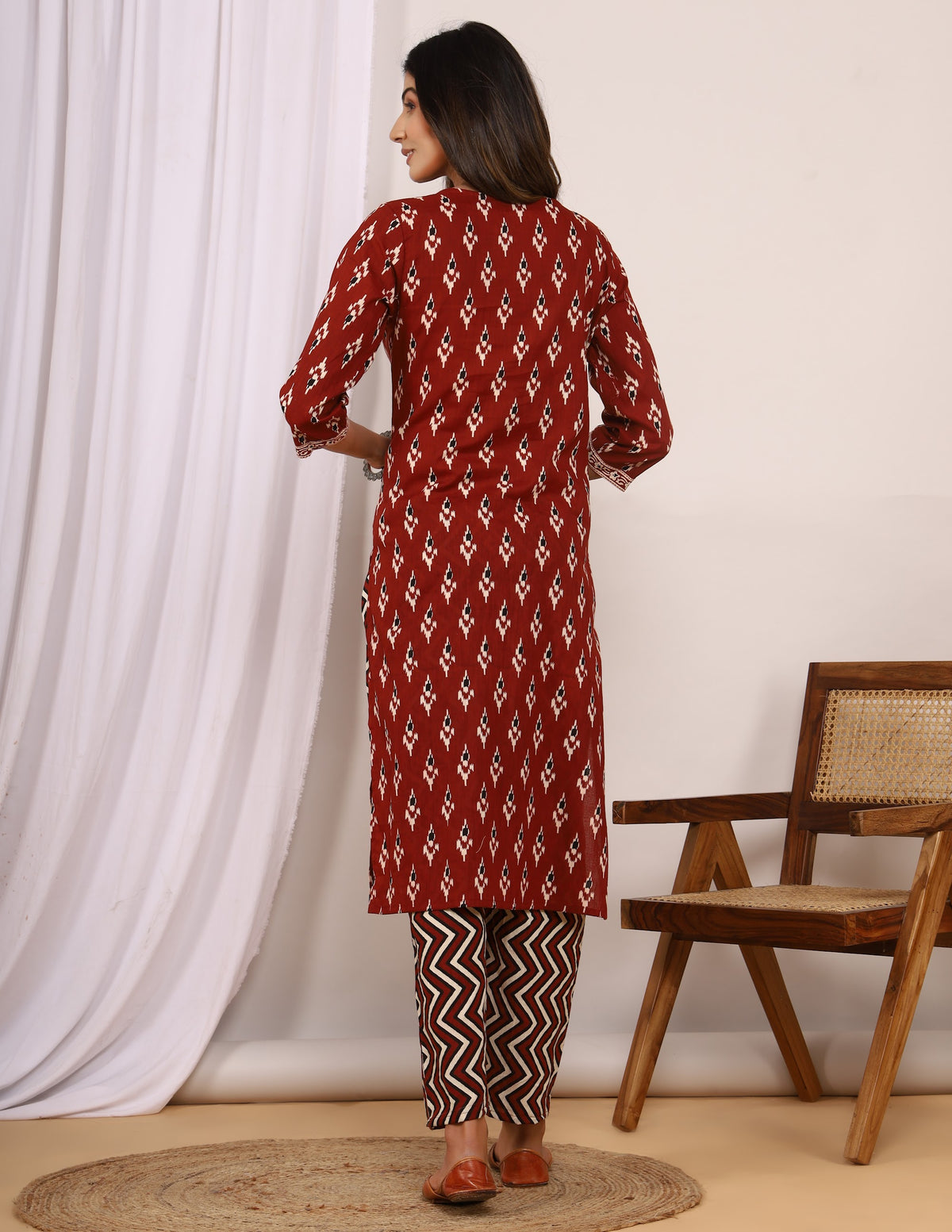 Maroon Buta kurta pant dupatta set – make to order wholesale – view 3