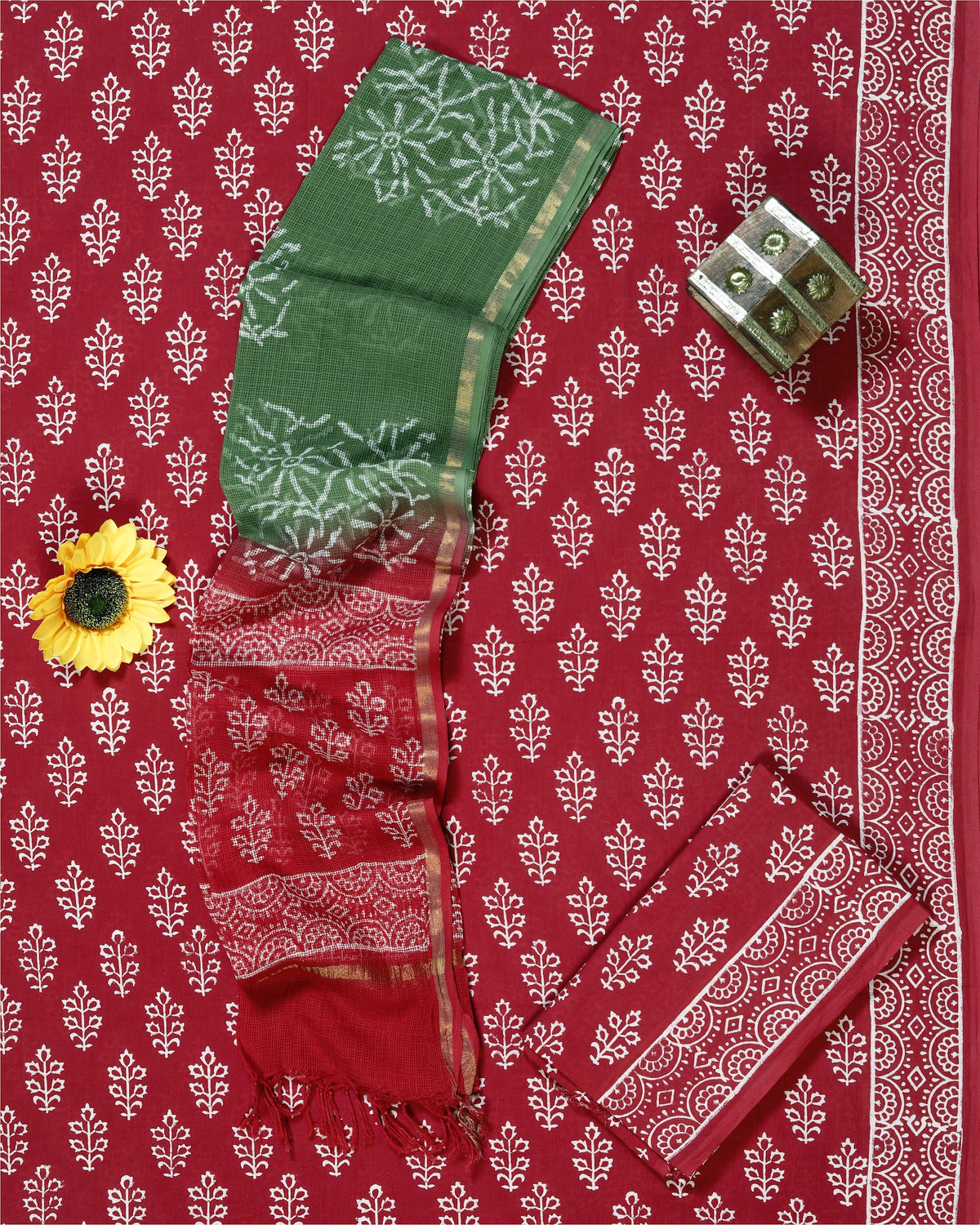 Rangeen Red Leaf Buti Green Hand Block Print Cotton Suit with Kota Doria Dupatta – Unstitched 3 Piece Suit Material 1XsNGD3RlV4a3Y73eX6B_vSPhAjbla-yr_w2000