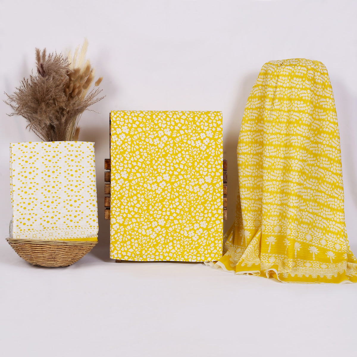 Hand Block Print Cotton Suit Material with Mulmul Dupatta | Peela Phool Jaal – Yellow Floral Jaal | Yellow & White | Wholesale Suit Material 1Xvd6Ef9lbVvuPXj5QTtAPZYP27f6BYlJ_w2000