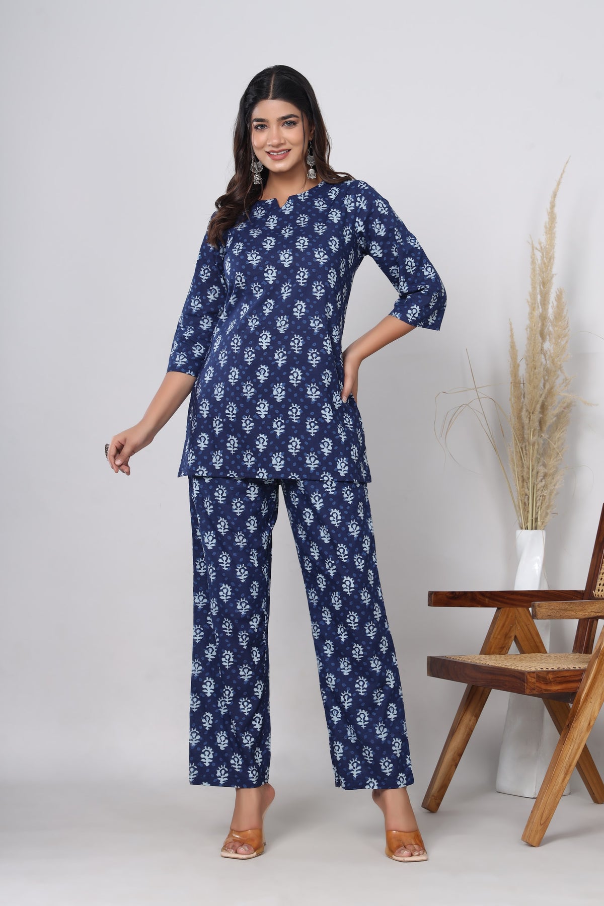 Printed Cotton Co-ord Set – Top & Pant – Navy Buta (Make to Order) Ready to Wear 1Z2jhmLM7pJBPmRv0i0o48UKyJJ0c4-aQ_w2000