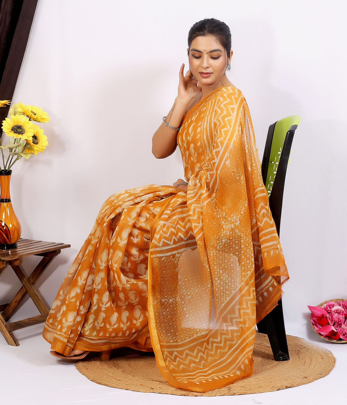 Orange Bagru Jaal Kota Doria bagru hand block print saree with blouse – orange – wholesale Jaipur – view 3