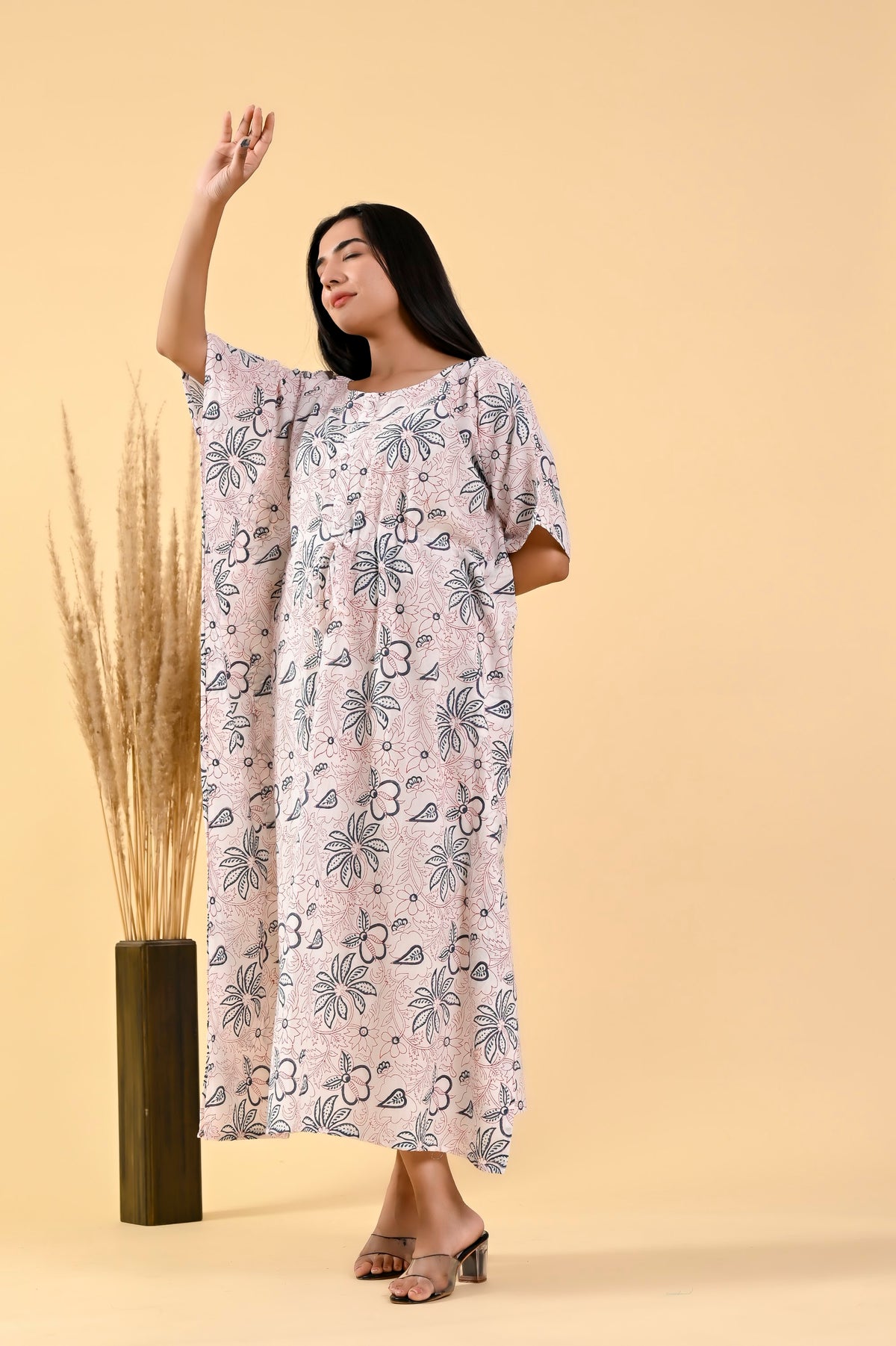 White Blue Floral long kaftan – make to order wholesale – view 4