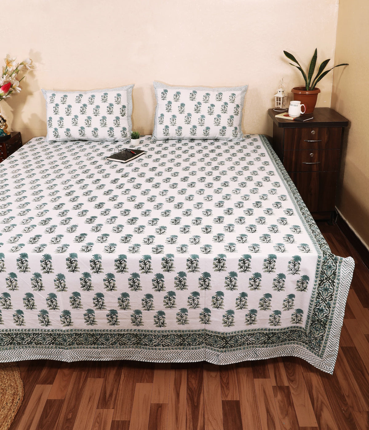 Amer Bagh Hand Block Printed Murugan Cotton Double Bedsheet 95x108 with 2 Pillow Covers Bedsheet 1dWefKy4O8vvOZCJFMv1But9lMOBLONvg_w2000
