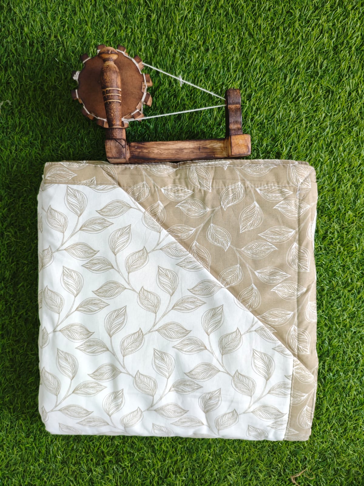 Beige Leaf Vine Reversible Double Bed Dohar 90x100 – Styler Collection Dohar 1dsX7I9VlhD6ZnIlVL3CpUxfF-DB4k4Le_w2000