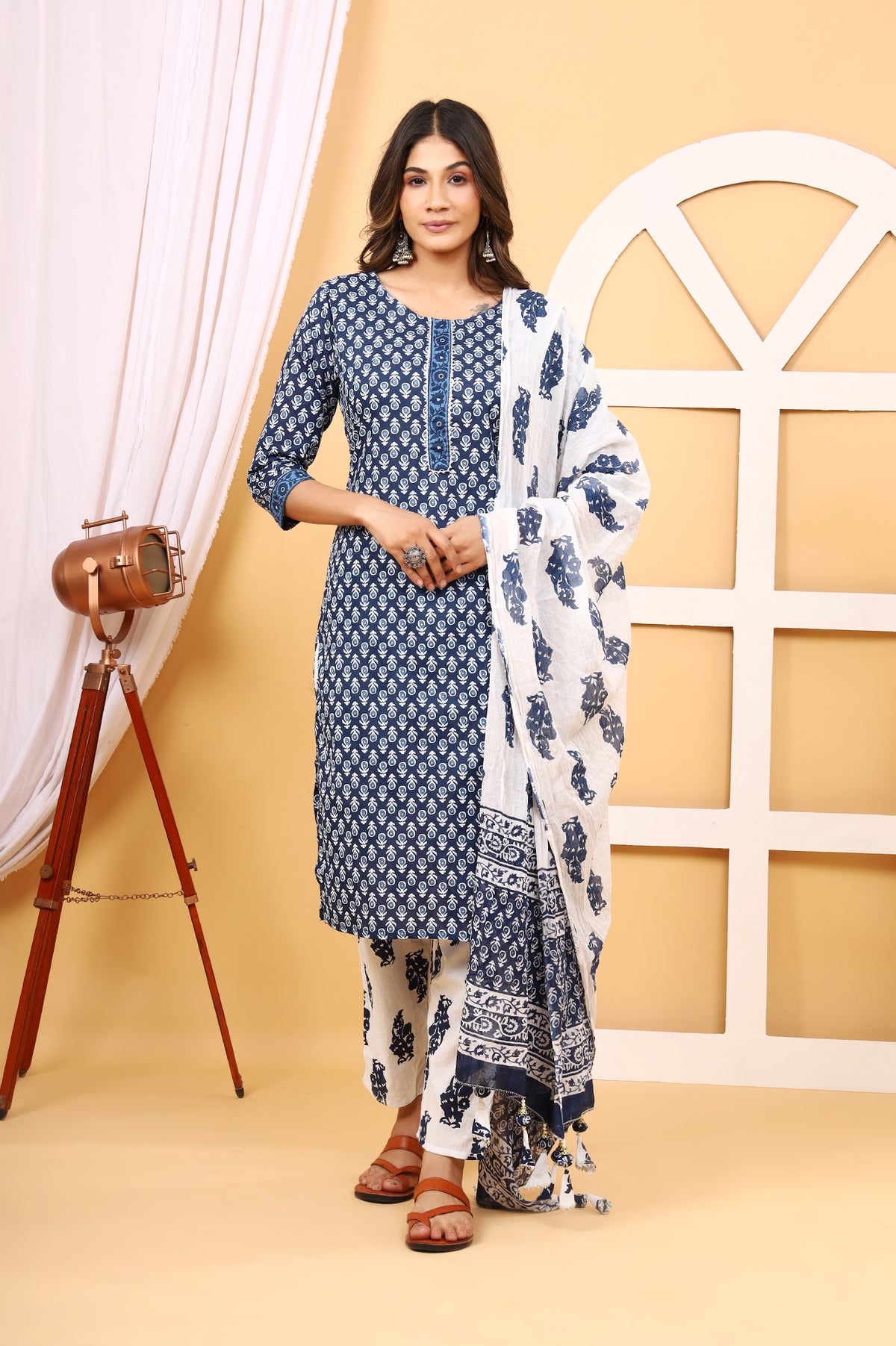 Printed Cotton Kurta Set with Pant & Dupatta – Navy Blue Buta (Make to Order) Ready to Wear 1hHdvuO-i3VvWm-KMBRGhF4IIogbspObf_w2000
