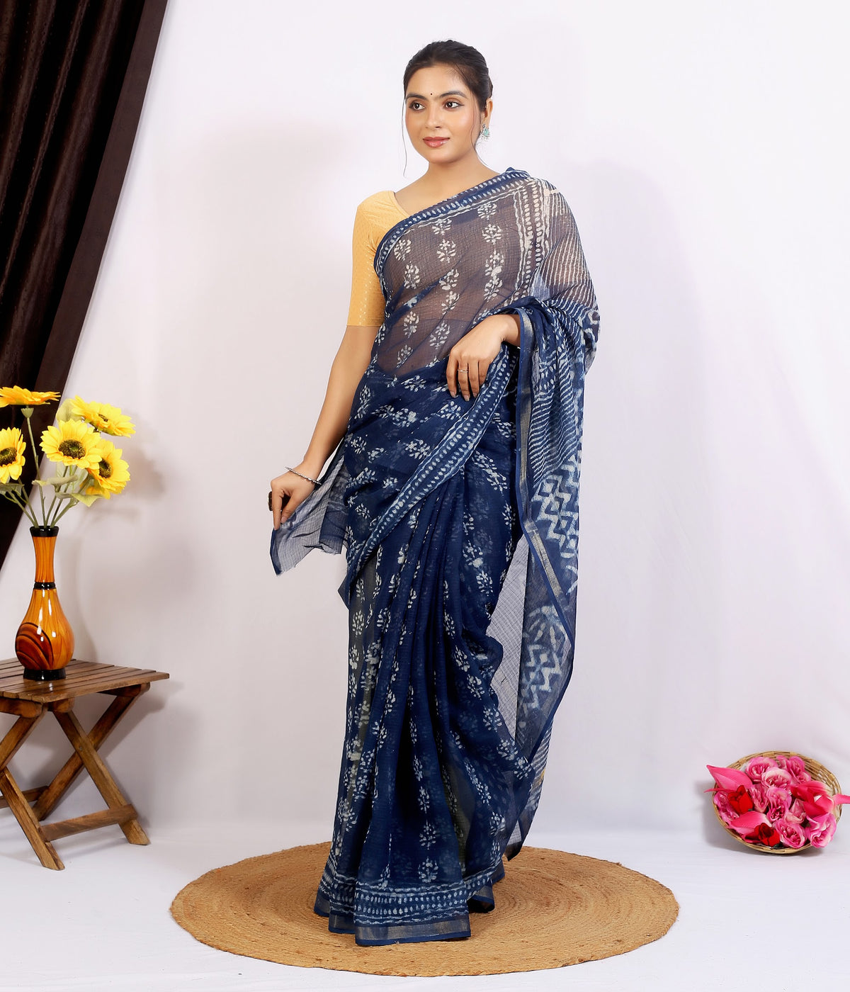 Indigo Phool Stripe Dabu Kota Doria dabu hand block print saree with blouse – indigo blue – wholesale Jaipur – view 5