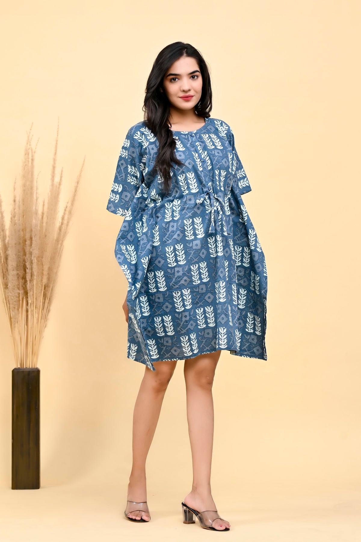 Printed Cotton Kaftan Dress 36 inch Knee Length – Blue White Buta (Make to Order) Ready to Wear 1iAnn9387lS2xapYIs4HqiKb_R3ZgQdDI_w2000