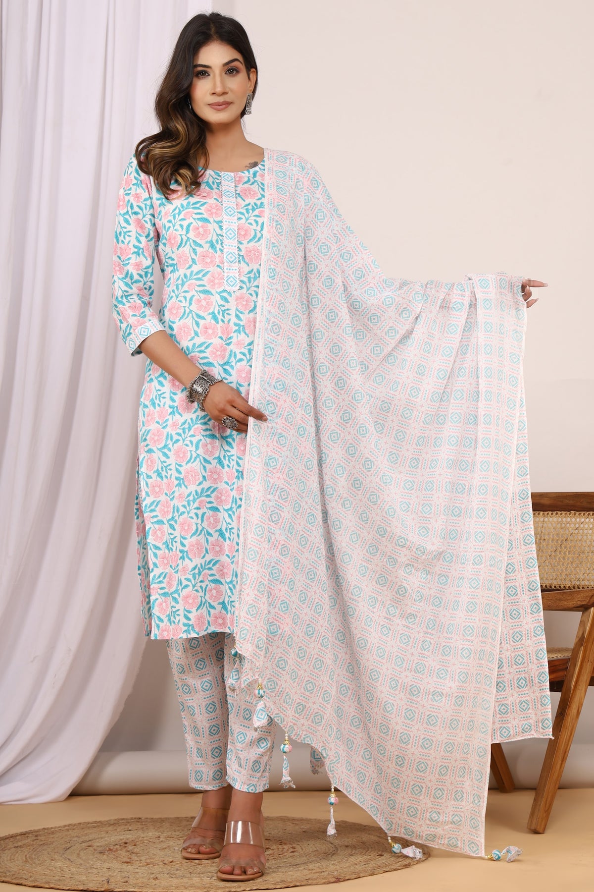 White Pink Floral kurta pant dupatta set – make to order wholesale