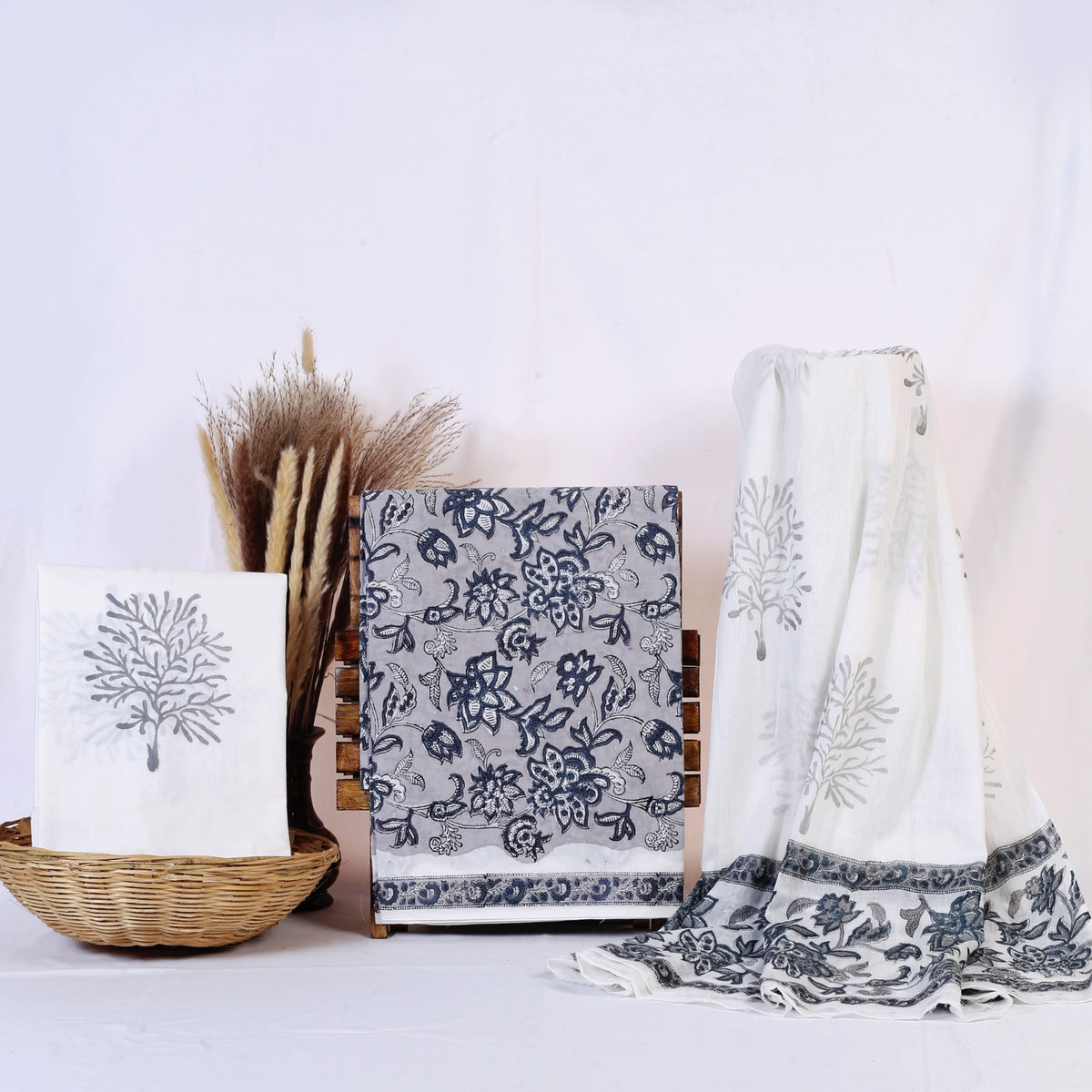 Hand Block Print Cotton Suit Material with Mulmul Dupatta | Saleti Jaal – Grey Floral Jaal | Grey & Navy | Wholesale Suit Material 1igYMDgkLcj7inOXEnIzRWCrkMEPHhiMy_s0