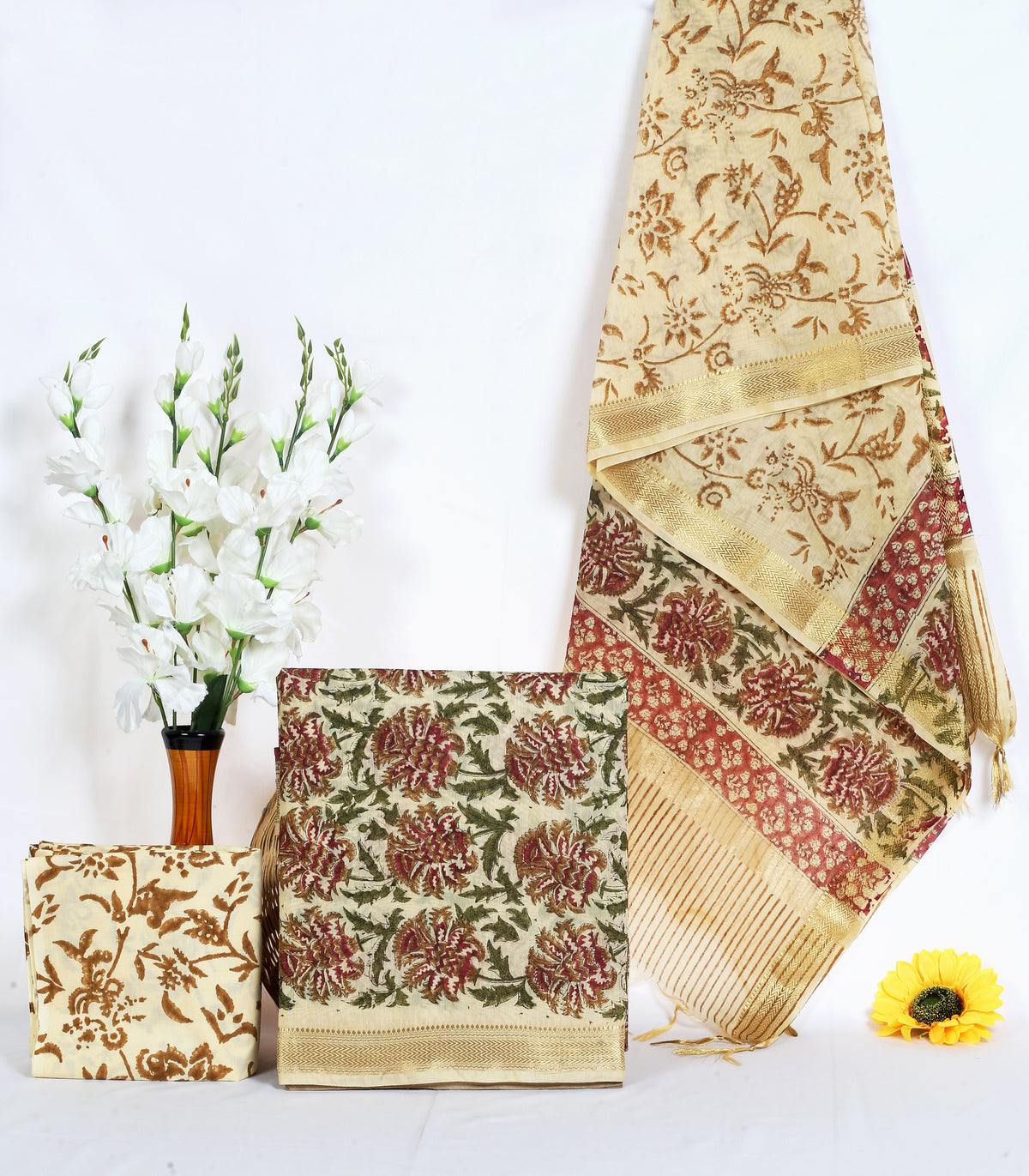 Badami Gulzar beige floral bunch maheshwari silk hand block print suit material with zari border – wholesale Jaipur