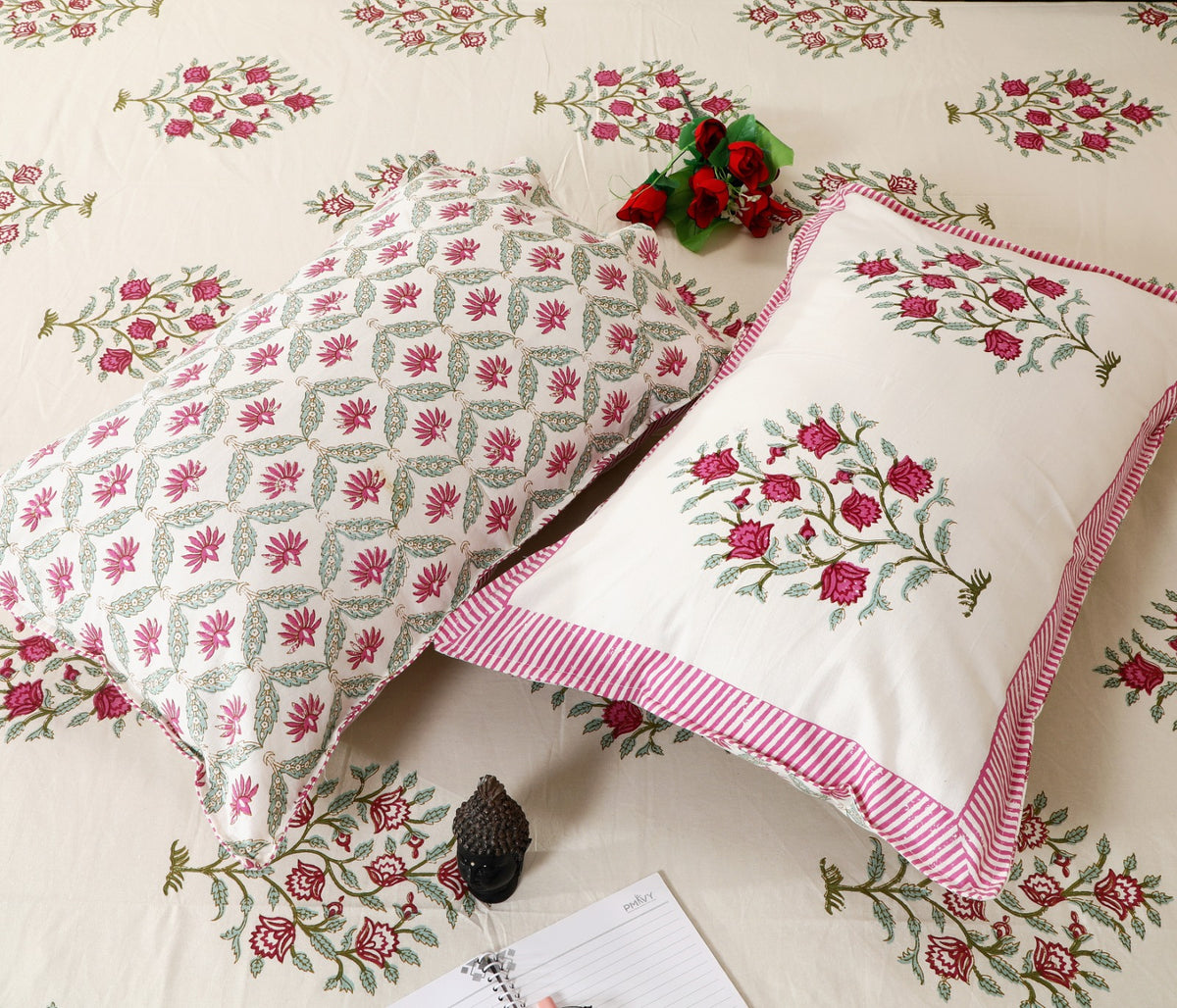 Prakriti Yuvraj Pink Border Rose Bouquet Pure Cotton King Size Bedsheet 108x108 with 2 Pillow Covers Bedsheet 1jaYNpTquucf-bmdNQvuq_dCWu-gkPicJ_w2000