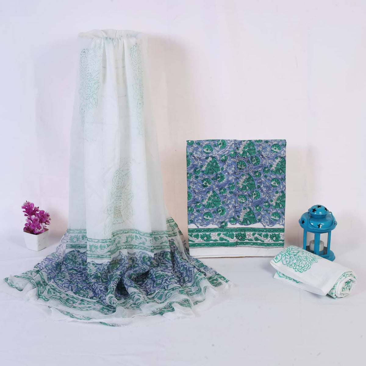 Teal Blue Floral Hand Block Print Cotton Suit with Chiffon Dupatta – Unstitched 3 Piece Suit Material 1jmBqoRVIDoUxliKwcw3Wp1BsVNLgDt9K_w2000