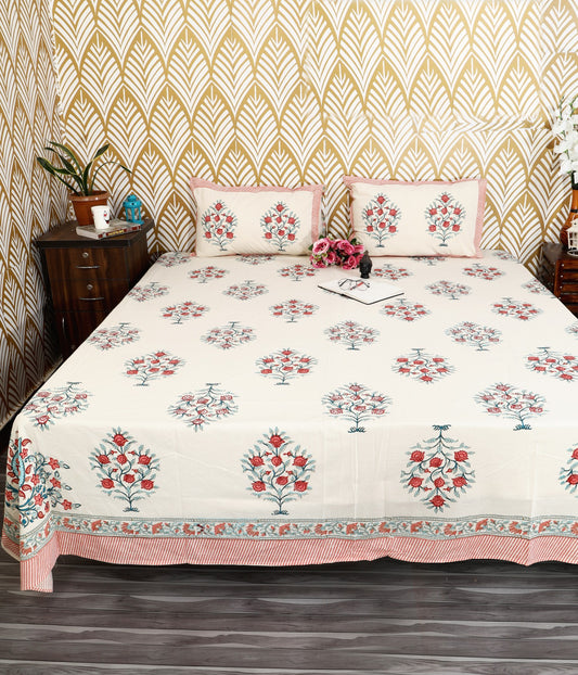 Prakriti Yuvraj Peach Border Rose Bouquet Pure Cotton King Size Bedsheet 108x108 with 2 Pillow Covers Bedsheet 1kPfaghPXzemqo8MtFfqSkY16BaAHxzJJ_w2000