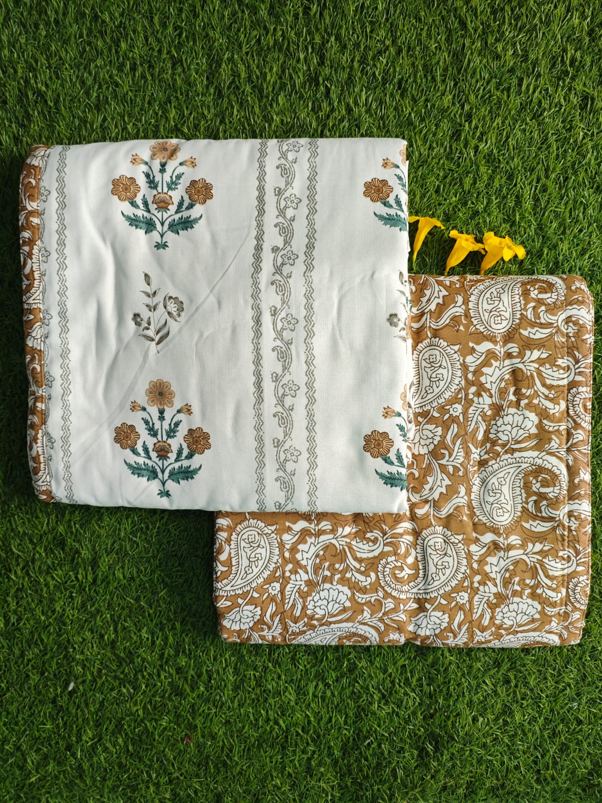 Reversible Mustard Paisley Single Bed Dohar Set Of 2, 58 By 87 Inch Dohar 1kR5mGve6YAdY6sT4UGPZVMYdyCkmgv8E_w2000